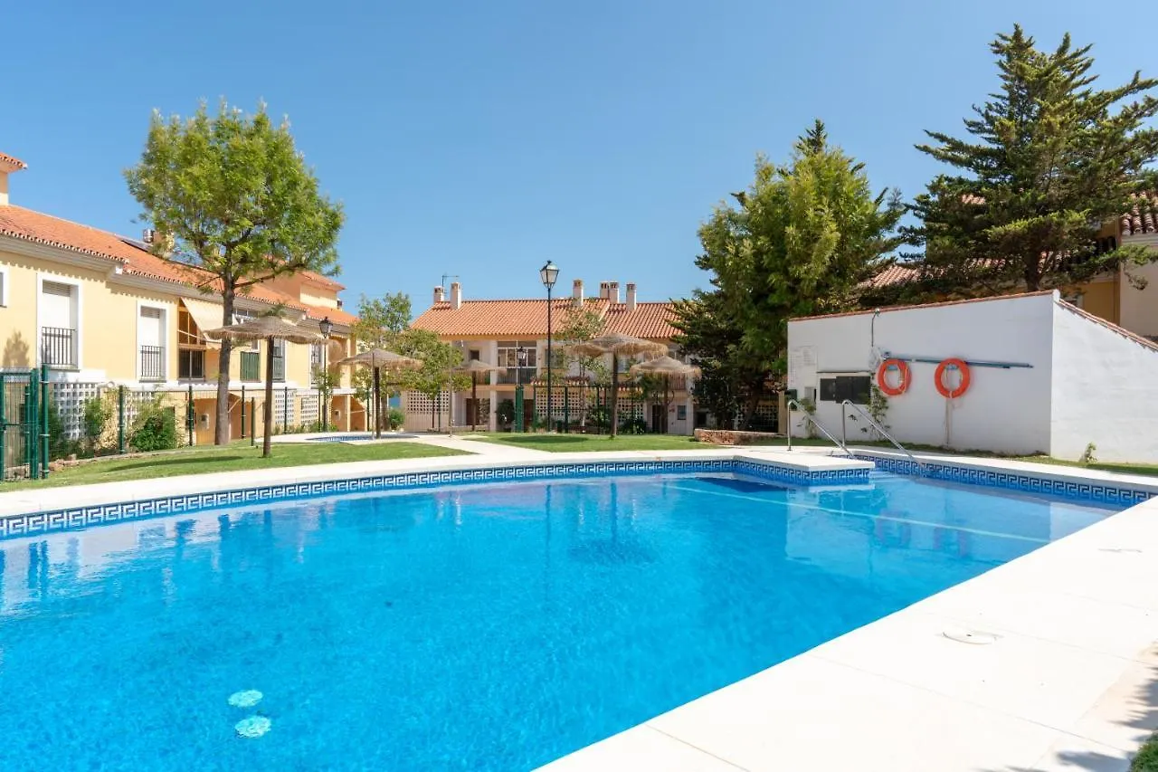Villa By The Beach. Pool, Priv Parking And Golf Torre de Benagalbon