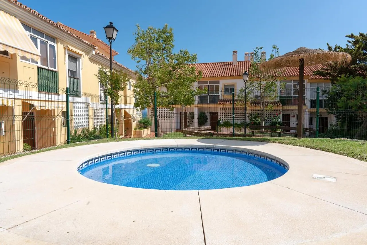 Holiday home Villa By The Beach. Pool, Priv Parking And Golf Torre de Benagalbon