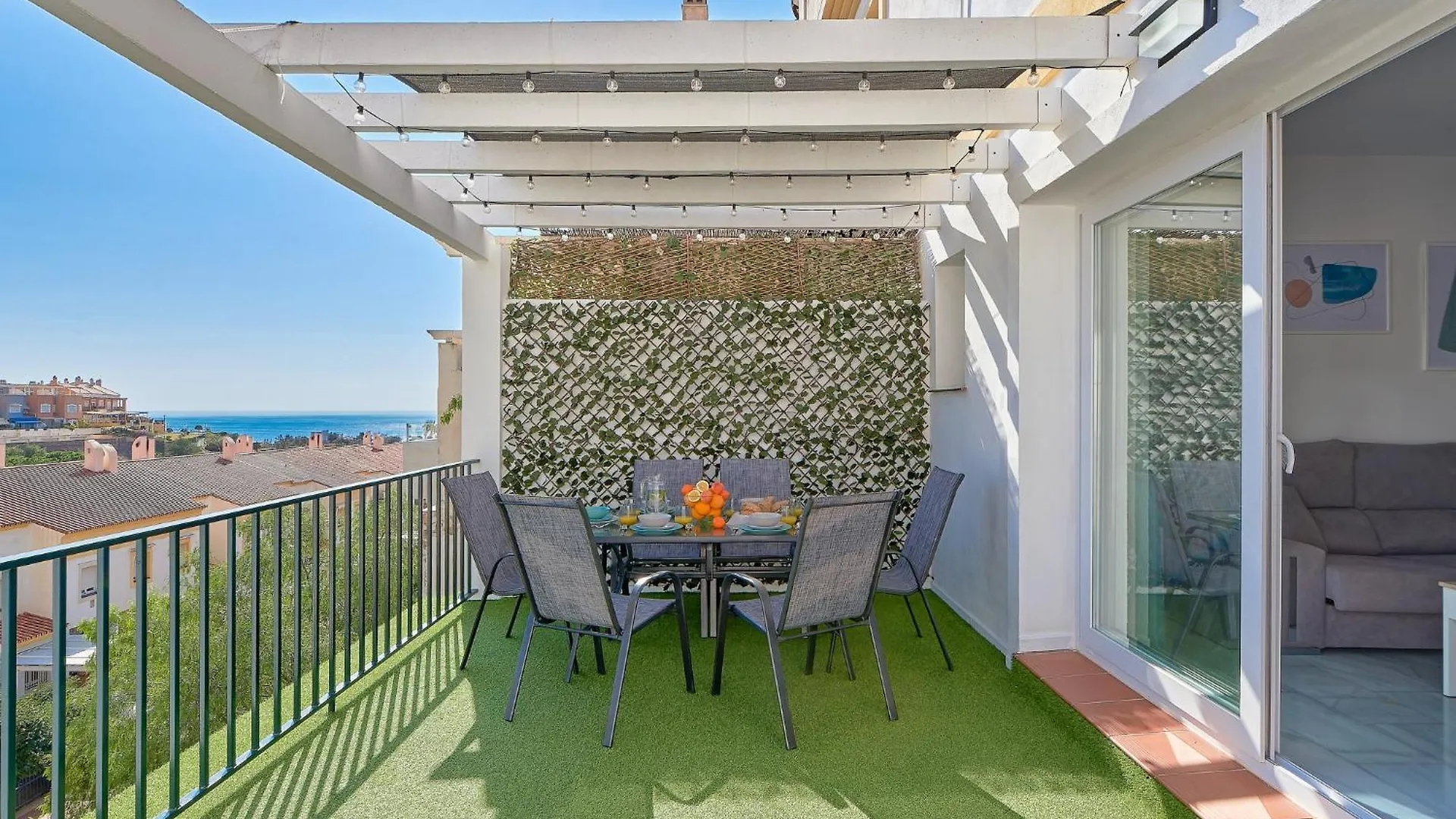 Villa By The Beach. Pool, Priv Parking And Golf Torre de Benagalbon
